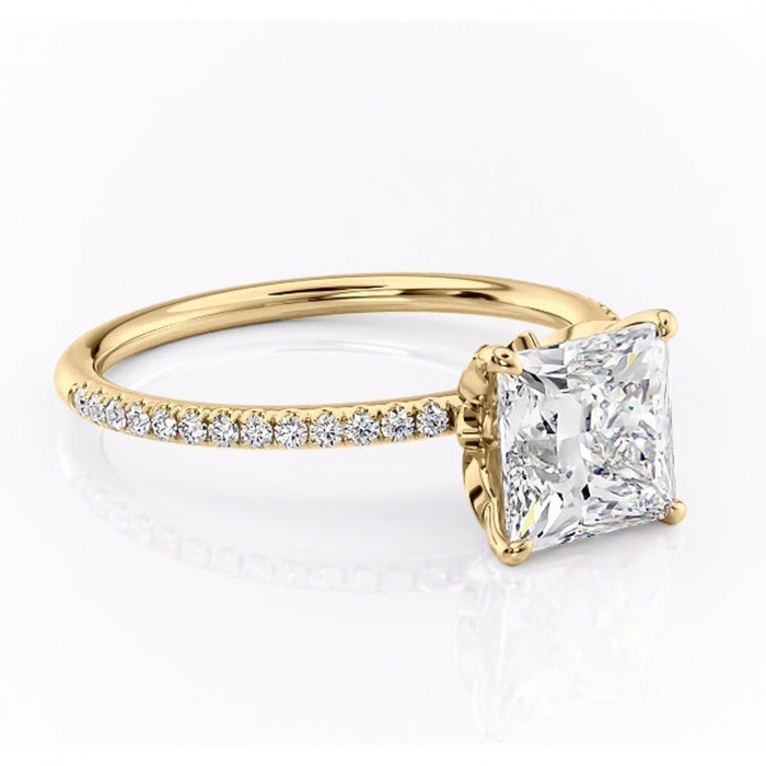 Inel de logodnă Topaz din aur Galben 14kt cu moissanite tăietură princess – Montură pavé rafinată pentru profil înalt | Personalizează și configurează gratuit online [1]