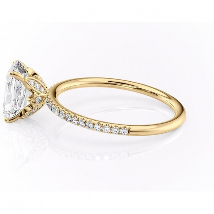 Inel de logodnă Topaz din aur Galben 14kt cu moissanite tăietură radiantă – Montură pavé rafinată pentru profil înalt | Personalizează și configurează gratuit online [6]