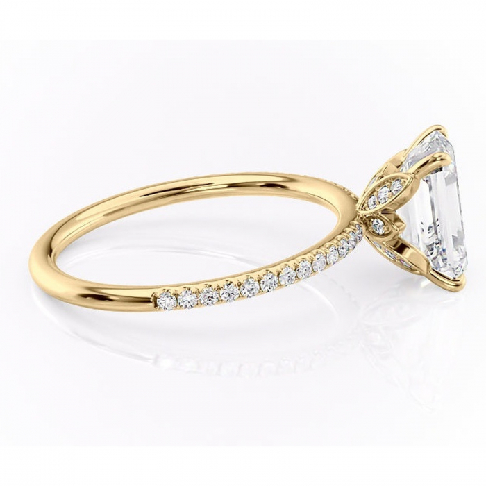 Inel de logodnă Topaz din aur Galben 14kt cu moissanite tăietură smarald – Montură pavé rafinată pentru profil înalt | Personalizează și configurează gratuit online [2]