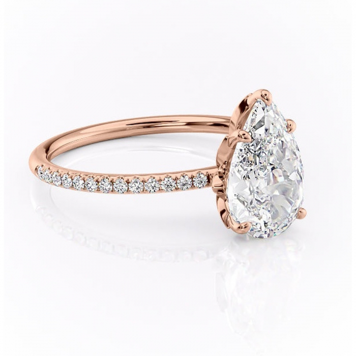 Inel de logodnă Topaz din aur Rose 18kt cu moissanite tăietură pară – Montură pavé rafinată pentru profil înalt | Personalizează și configurează gratuit online [1]