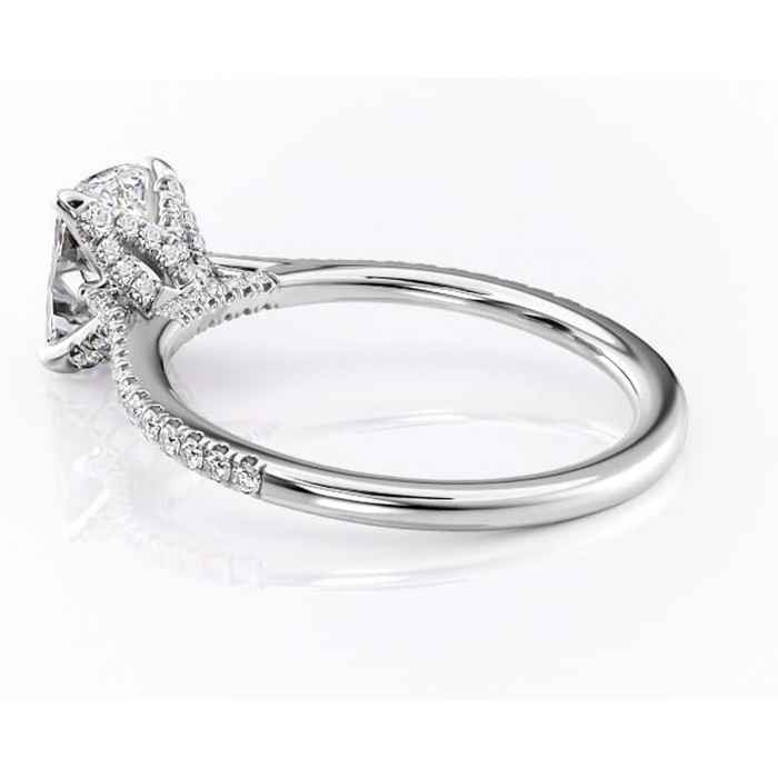 Inel de logodnă Tove din aur Alb 14kt cu moissanite tăietură pernă – Montură pavé rafinată pentru profil înalt | Personalizează și configurează gratuit online [5]