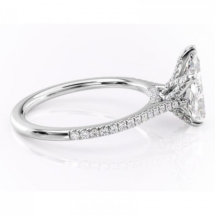 Inel de logodnă Tove din aur Alb 14kt cu moissanite tăietură pară – Montură pavé rafinată pentru profil înalt | Personalizează și configurează gratuit online [2]