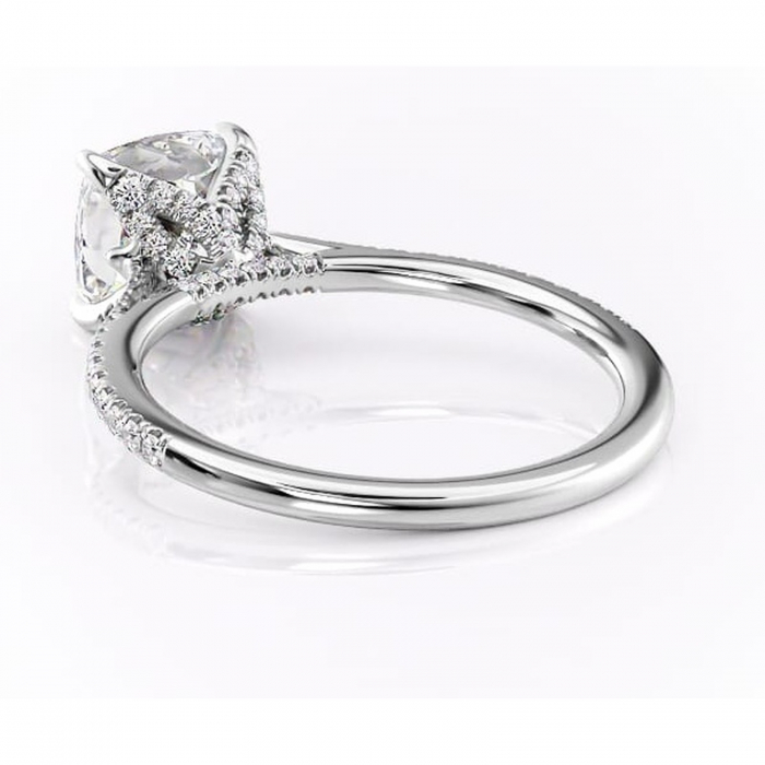 Inel de logodnă Tove din aur Alb 14kt cu moissanite tăietură pernă – Montură pavé rafinată pentru profil înalt | Personalizează și configurează gratuit online [4]