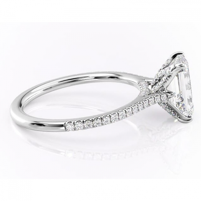 Inel de logodnă Tove din aur Alb 14kt cu moissanite tăietură smarald – Montură pavé rafinată pentru profil înalt | Personalizează și configurează gratuit online [2]