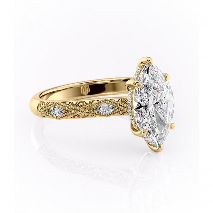Inel de logodnă Vespera din aur Galben 14kt cu moissanite tăietură marquise – Pietre laterale rafinată pentru profil înalt | Personalizează și configurează gratuit online [1]