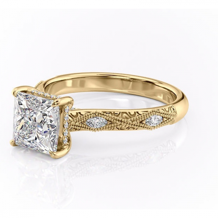 Inel de logodnă Vespera din aur Galben 14kt cu moissanite tăietură princess – Pietre laterale rafinată pentru profil înalt | Personalizează și configurează gratuit online [7]