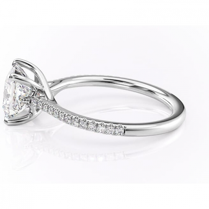 Inel de logodnă Victoria din aur Alb 14kt cu moissanite tăietură princess – Montură pavé rafinată pentru profil mediu | Personalizează și configurează gratuit online [6]