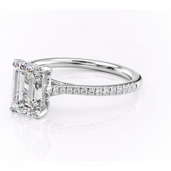 Inel de logodnă Victoria din aur Alb 14kt cu moissanite tăietură smarald – Montură pavé rafinată pentru profil mediu | Personalizează și configurează gratuit online [7]