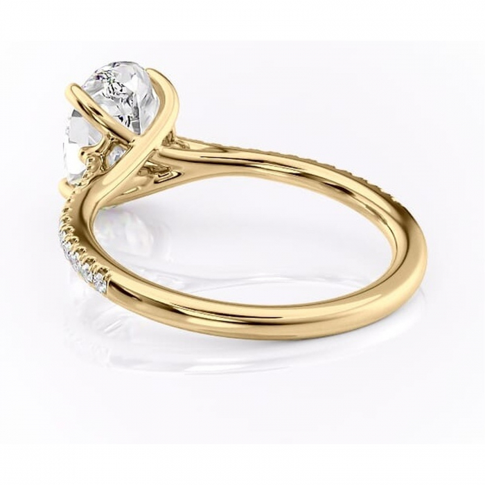 Inel de logodnă Victoria din aur Galben 14kt cu moissanite tăietură ovală – Montură pavé rafinată pentru profil mediu | Personalizează și configurează gratuit online [4]