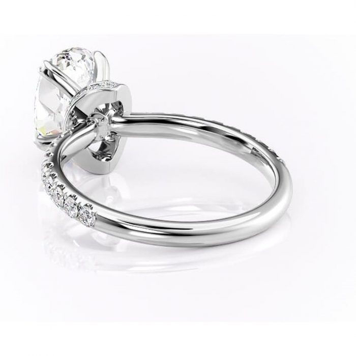 Inel de logodnă Vivienne din aur Alb 14kt cu moissanite tăietură ovală – Montură pavé rafinată pentru profil înalt | Personalizează și configurează gratuit online [4]