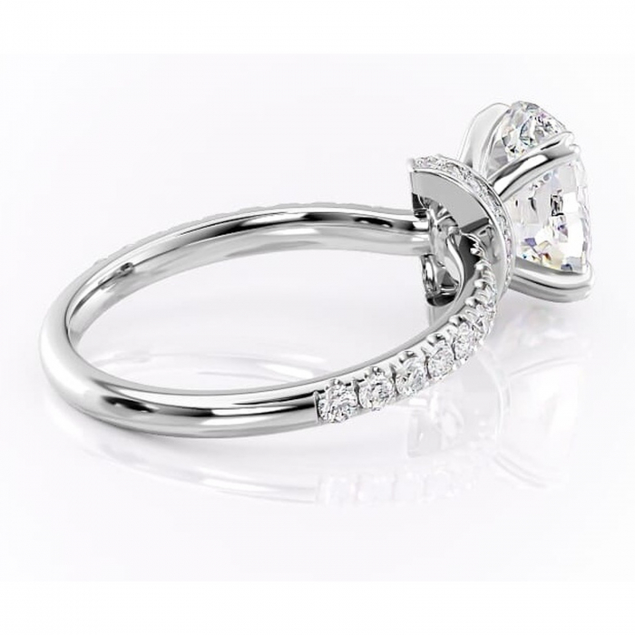 Inel de logodnă Vivienne din aur Alb 14kt cu moissanite tăietură ovală – Montură pavé rafinată pentru profil înalt | Personalizează și configurează gratuit online [3]