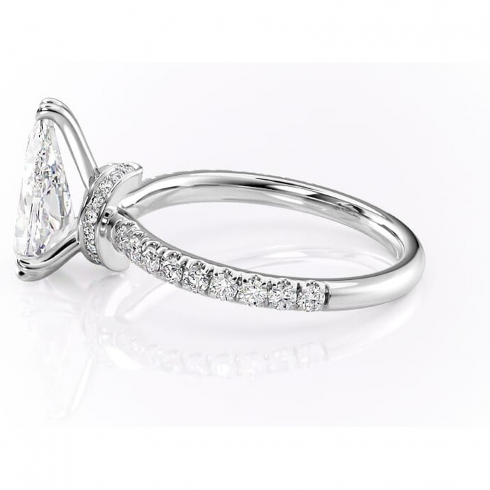 Inel de logodnă Vivienne din aur Alb 14kt cu moissanite tăietură pară – Montură pavé rafinată pentru profil înalt | Personalizează și configurează gratuit online [6]