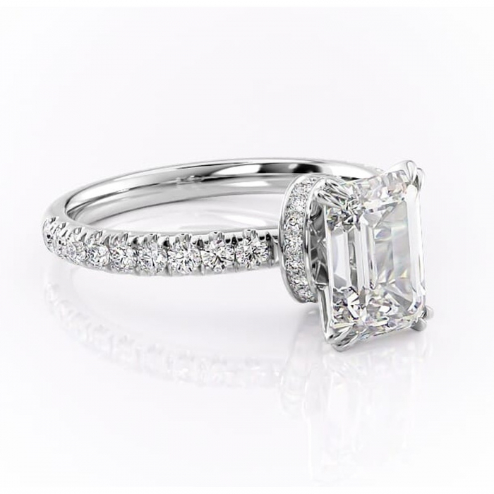 Inel de logodnă Vivienne din aur Alb 14kt cu moissanite tăietură smarald – Montură pavé rafinată pentru profil înalt | Personalizează și configurează gratuit online [1]