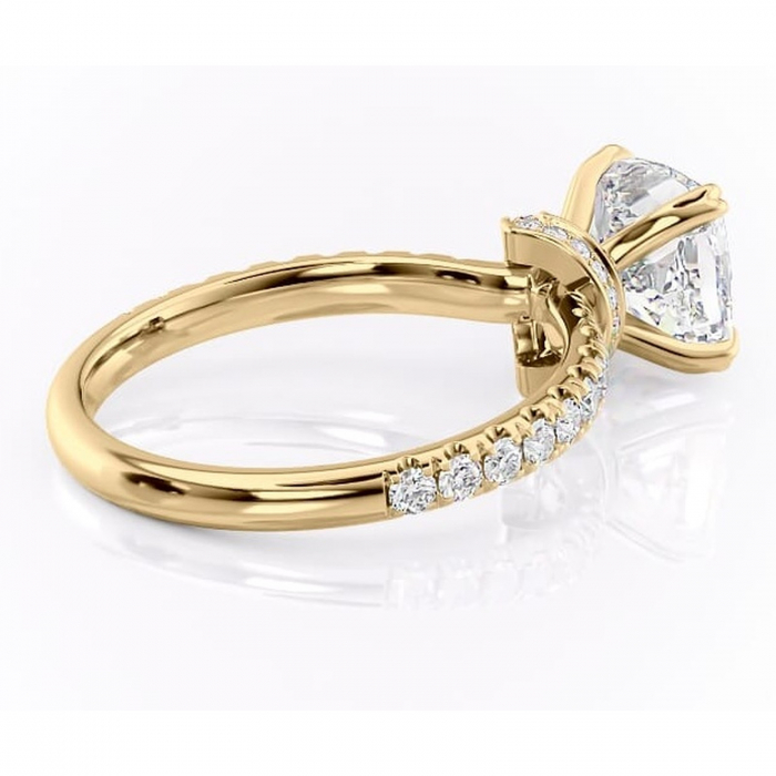 Inel de logodnă Vivienne din aur Galben 14kt cu moissanite tăietură pernă – Montură pavé rafinată pentru profil înalt | Personalizează și configurează gratuit online [3]