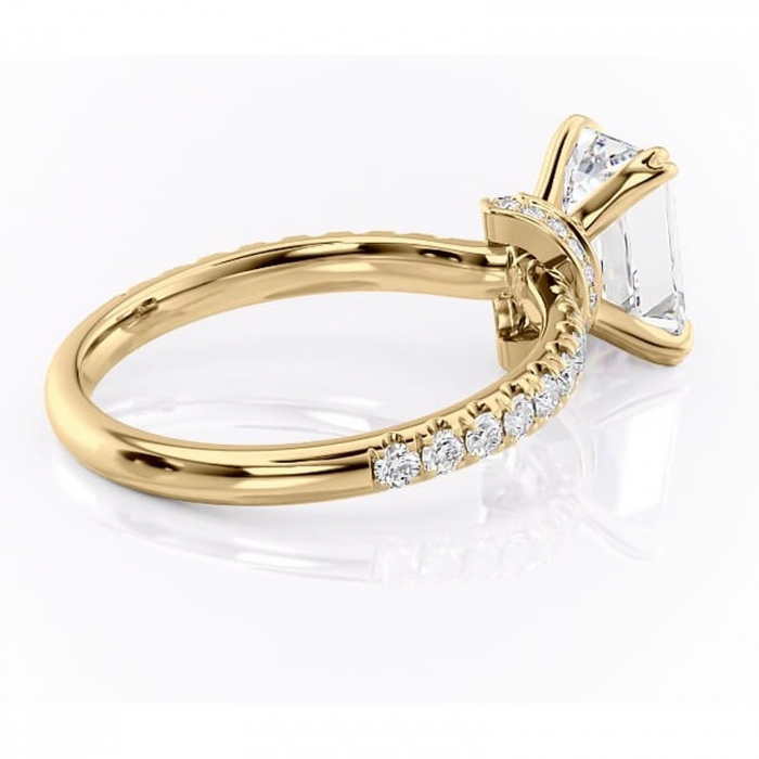 Inel de logodnă Vivienne din aur Galben 14kt cu moissanite tăietură smarald – Montură pavé rafinată pentru profil înalt | Personalizează și configurează gratuit online [3]
