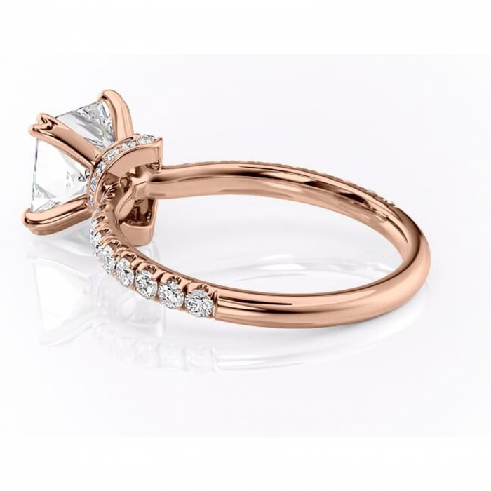 Inel de logodnă Vivienne din aur Rose 14kt cu moissanite tăietură princess – Montură pavé rafinată pentru profil înalt | Personalizează și configurează gratuit online [5]