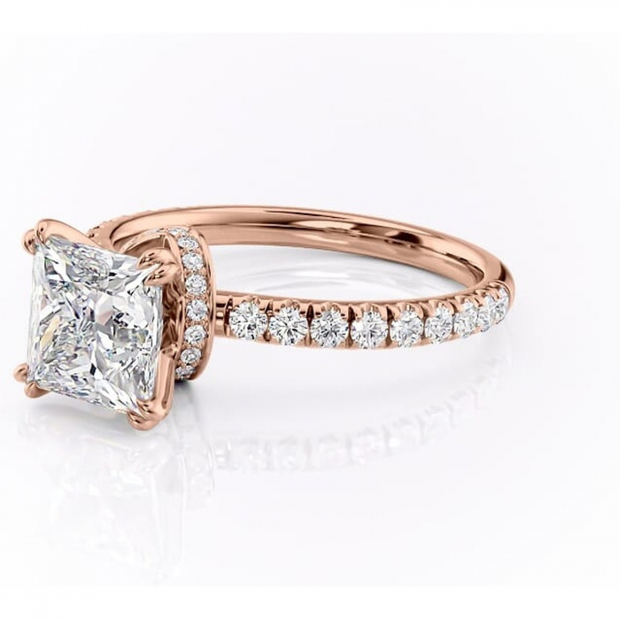 Inel de logodnă Vivienne din aur Rose 14kt cu moissanite tăietură princess – Montură pavé rafinată pentru profil înalt | Personalizează și configurează gratuit online [7]