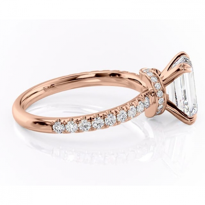 Inel de logodnă Vivienne din aur Rose 14kt cu moissanite tăietură smarald – Montură pavé rafinată pentru profil înalt | Personalizează și configurează gratuit online [2]