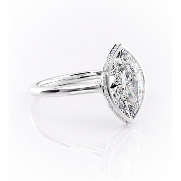 Inel de logodnă Wisteria din aur Alb 14kt cu moissanite tăietură marquise – Solitar rafinată pentru profil înalt | Personalizează și configurează gratuit online [1]