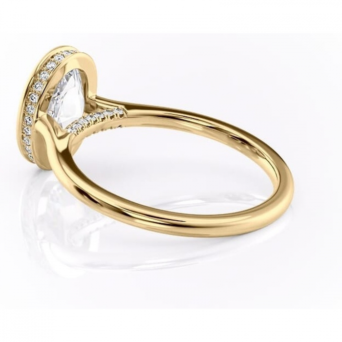 Inel de logodnă Wisteria din aur Galben 14kt cu moissanite tăietură ovală – Solitar rafinată pentru profil înalt | Personalizează și configurează gratuit online [5]