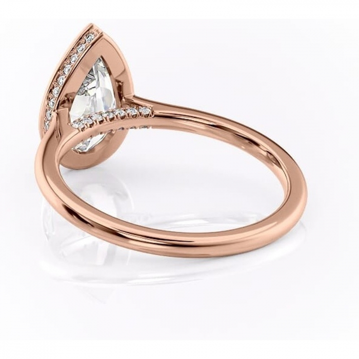 Inel de logodnă Wisteria din aur Rose 18kt cu moissanite tăietură pară – Solitar rafinată pentru profil înalt | Personalizează și configurează gratuit online [4]
