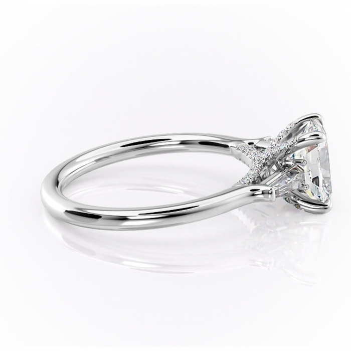 Inel de logodnă Ysella din aur Alb 14kt cu moissanite tăietură asscher – Montură cu trei pietre rafinată pentru profil înalt | Personalizează și configurează gratuit online [2]