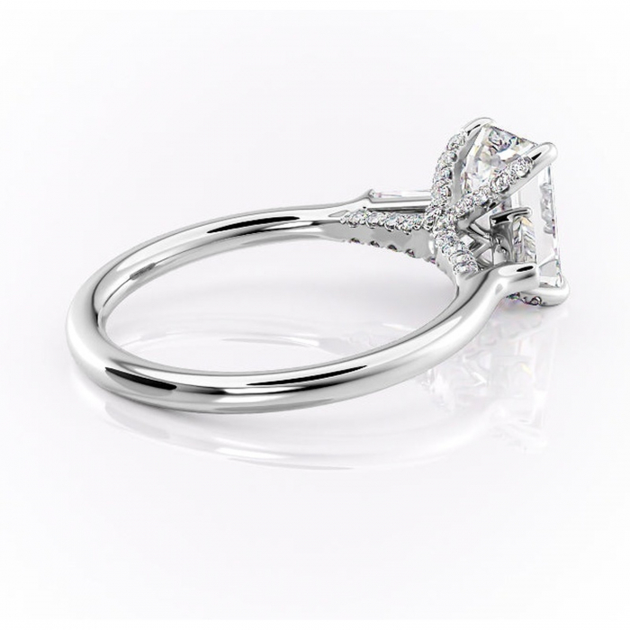 Inel de logodnă Ysella din aur Alb 14kt cu moissanite tăietură smarald – Montură cu trei pietre rafinată pentru profil înalt | Personalizează și configurează gratuit online [3]