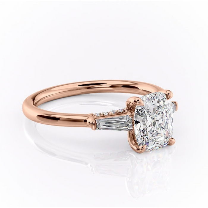 Inel de logodnă Ysella din aur Rose 14kt cu moissanite tăietură asscher – Montură cu trei pietre rafinată pentru profil înalt | Personalizează și configurează gratuit online [1]