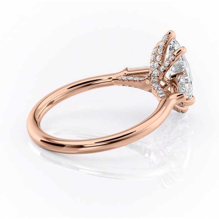 Inel de logodnă Ysella din aur Rose 14kt cu moissanite tăietură marquise – Montură cu trei pietre rafinată pentru profil înalt | Personalizează și configurează gratuit online [3]