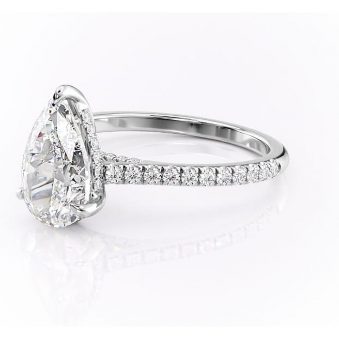 Inel de logodnă Zella din aur Alb 14kt cu moissanite tăietură pară – Montură pavé rafinată pentru profil înalt | Personalizează și configurează gratuit online [7]