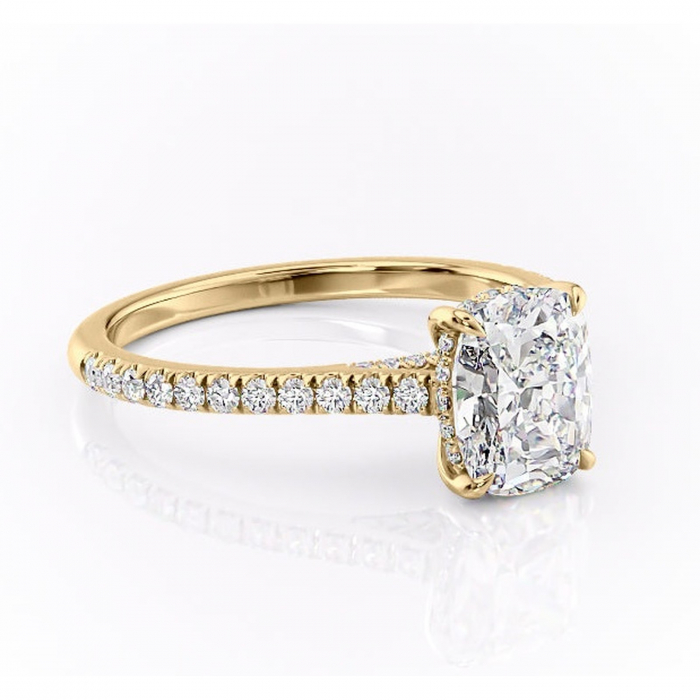 Inel de logodnă Zella din aur Galben 14kt cu moissanite tăietură asscher – Montură pavé rafinată pentru profil înalt | Personalizează și configurează gratuit online [1]