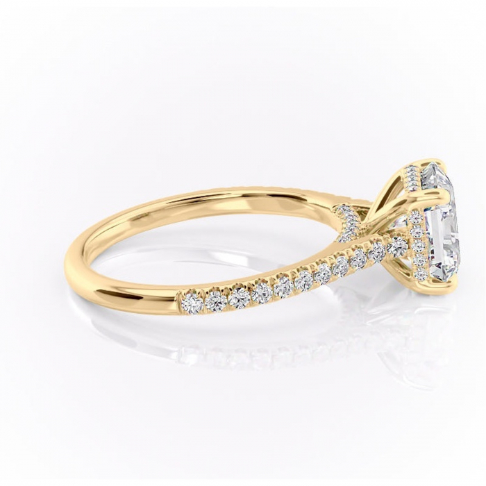 Inel de logodnă Zella din aur Galben 14kt cu moissanite tăietură asscher – Montură pavé rafinată pentru profil înalt | Personalizează și configurează gratuit online [2]