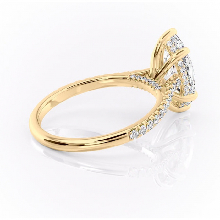 Inel de logodnă Zella din aur Galben 14kt cu moissanite tăietură marquise – Montură pavé rafinată pentru profil înalt | Personalizează și configurează gratuit online [3]