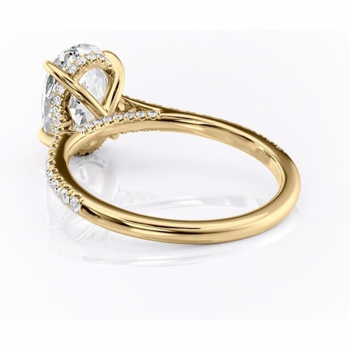 Inel de logodnă Zella din aur Galben 14kt cu moissanite tăietură ovală – Montură pavé rafinată pentru profil înalt | Personalizează și configurează gratuit online [4]