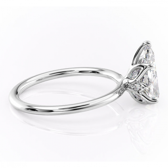Inel de logodnă Zephyra din aur Alb 14kt cu moissanite tăietură pară – Solitar rafinată pentru profil înalt | Personalizează și configurează gratuit online [2]