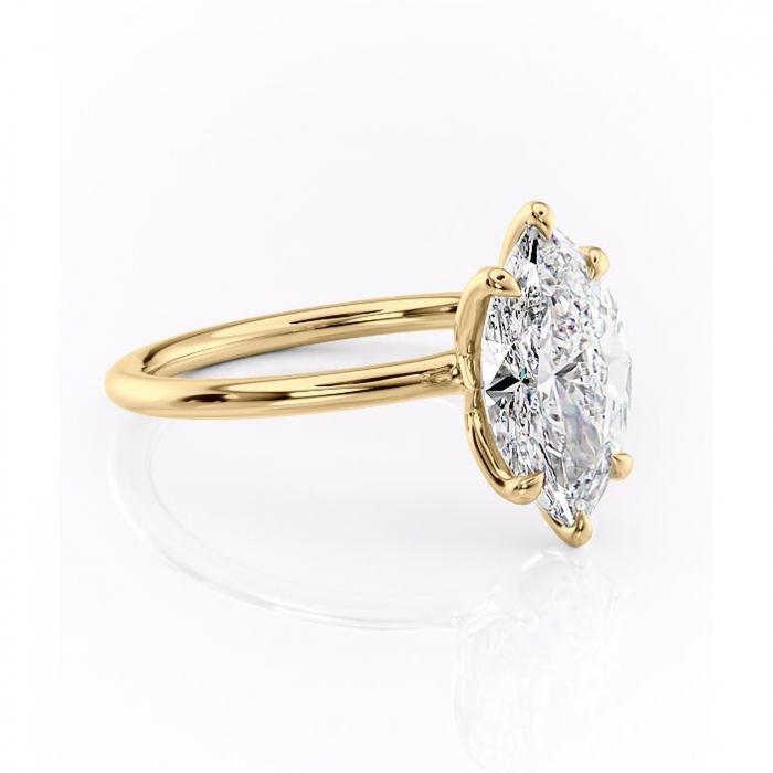 Inel de logodnă Zephyra din aur Galben 14kt cu moissanite tăietură marquise – Solitar rafinată pentru profil înalt | Personalizează și configurează gratuit online [1]
