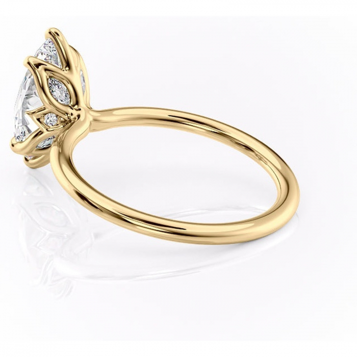 Inel de logodnă Zephyra din aur Galben 14kt cu moissanite tăietură marquise – Solitar rafinată pentru profil înalt | Personalizează și configurează gratuit online [5]