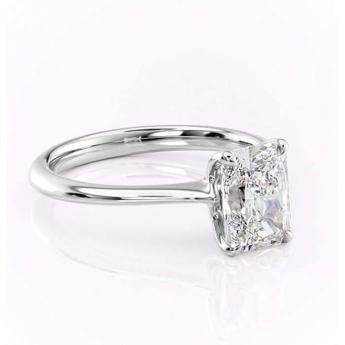 Inel de logodnă Zirena din aur Alb 14kt cu moissanite tăietură radiantă – Solitar rafinată pentru profil jos | Personalizează și configurează gratuit online [1]