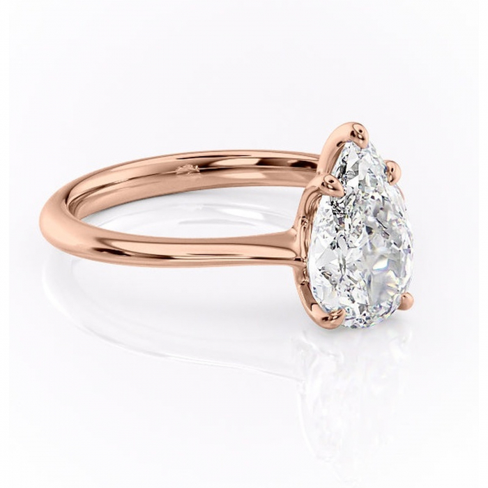Inel de logodnă Zirena din aur Rose 14kt cu moissanite tăietură pară – Solitar rafinată pentru profil jos | Personalizează și configurează gratuit online [1]