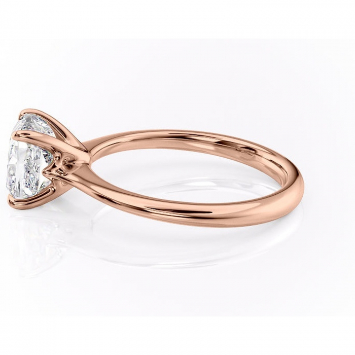 Inel de logodnă Zirena din aur Rose 14kt cu moissanite tăietură pernă – Solitar rafinată pentru profil jos | Personalizează și configurează gratuit online [6]