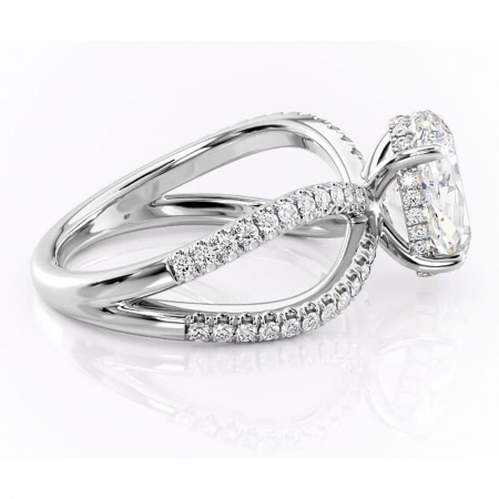 Inel de logodnă Acacia din aur Alb 14kt cu moissanite tăietură ovală – Montură pavé rafinată pentru profil înalt | Personalizează și configurează gratuit online [1]