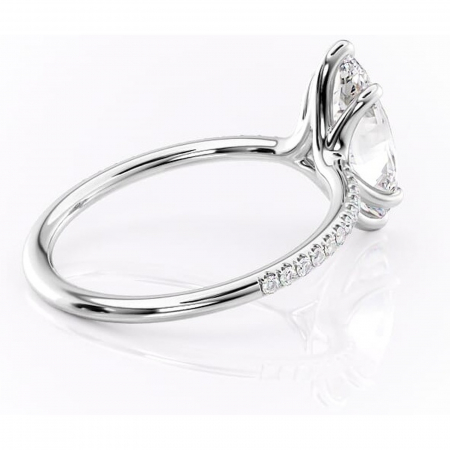 Inel de logodnă Adelaide din aur Alb 14kt cu moissanite tăietură marquise – Montură pavé rafinată pentru profil jos | Personalizează și configurează gratuit online [2]
