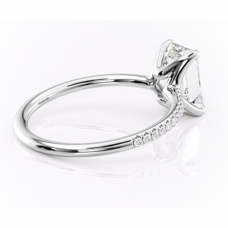 Inel de logodnă Adelaide din aur Alb 14kt cu moissanite tăietură smarald – Montură pavé rafinată pentru profil jos | Personalizează și configurează gratuit online [2]