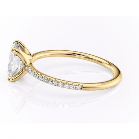 Inel de logodnă Adelaide din aur Galben 14kt cu moissanite tăietură pernă – Montură pavé rafinată pentru profil jos | Personalizează și configurează gratuit online [5]