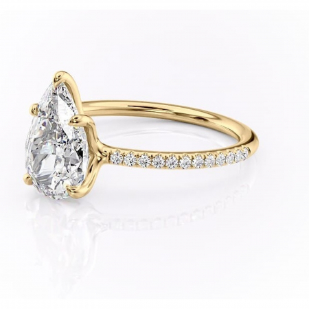 Inel de logodnă Adelaide din aur Galben 14kt cu moissanite tăietură pară – Montură pavé rafinată pentru profil jos | Personalizează și configurează gratuit online [6]