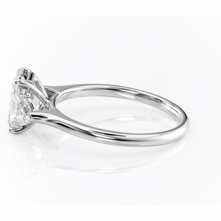 Inel de logodnă Aislyn din aur Alb 14kt cu moissanite tăietură radiantă – Montură cu trei pietre rafinată pentru profil înalt | Personalizează și configurează gratuit online [5]