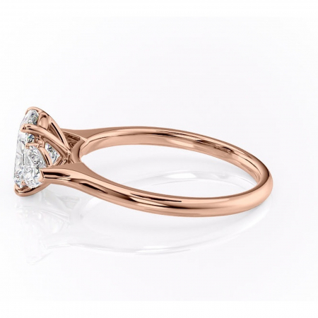 Inel de logodnă Aislyn din aur Rose 14kt cu moissanite tăietură asscher – Montură cu trei pietre rafinată pentru profil înalt | Personalizează și configurează gratuit online [5]