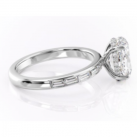 Inel de logodnă Alexandra din aur Alb 14kt cu moissanite tăietură ovală – Montură cu canal rafinată pentru profil înalt | Personalizează și configurează gratuit online [1]