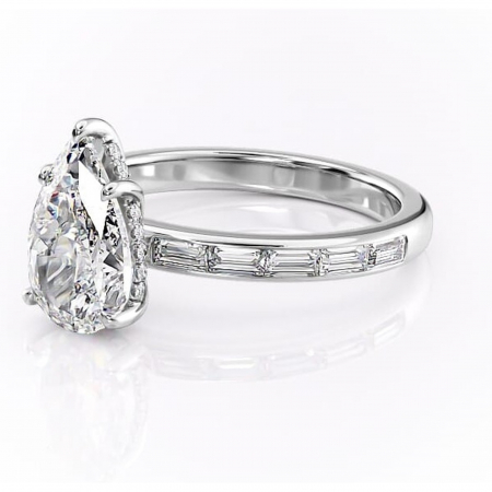 Inel de logodnă Alexandra din aur Alb 14kt cu moissanite tăietură pară – Montură cu canal rafinată pentru profil înalt | Personalizează și configurează gratuit online [6]