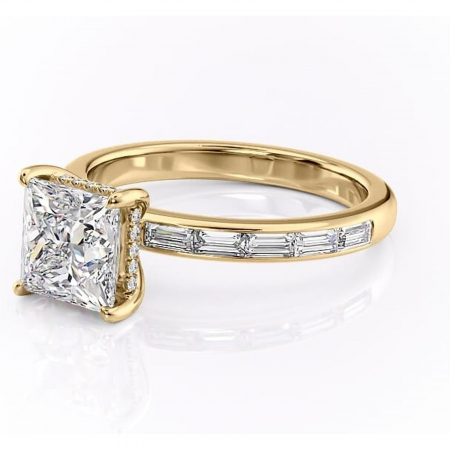 Inel de logodnă Alexandra din aur Galben 18kt cu moissanite tăietură princess – Montură cu canal rafinată pentru profil înalt | Personalizează și configurează gratuit online [6]